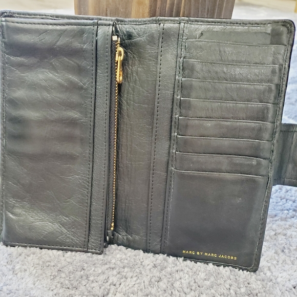 Marc Jacobs black wallet - Picture 2 of 7